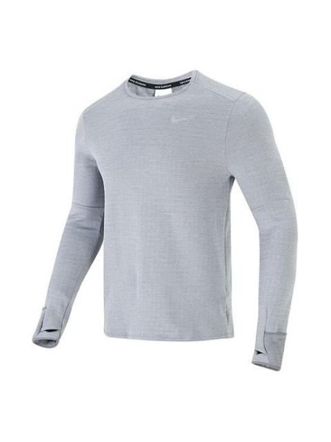 Nike Men's Nike Nk TF Turf Rpl Elmnt Crew Solid Color Training Sports Round Neck Long Sleeves Gray T-Shir