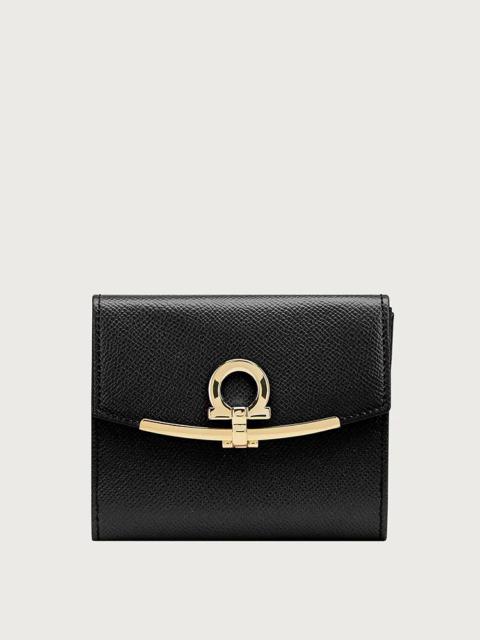 FERRAGAMO GANCINI FRENCH WALLET