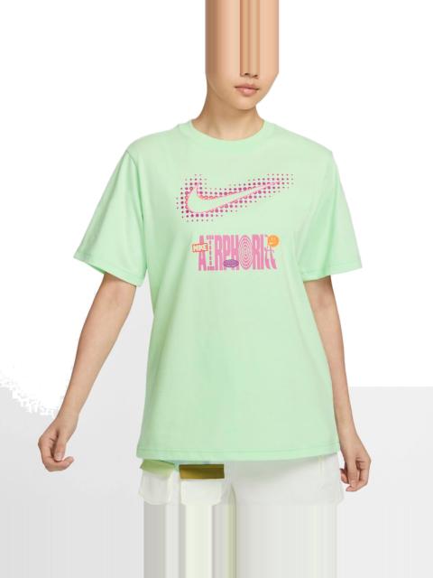 Nike (WMNS) Nike Sportswear Graphic T-Shirt 'Green Pink' FV4263-376