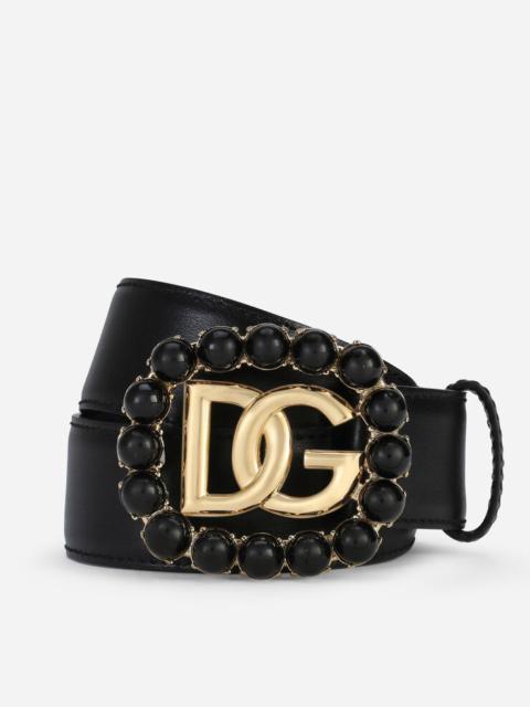 Calfskin belt with DG logo with black pearls