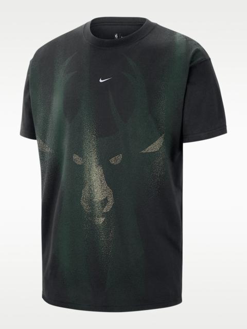 Nike Milwaukee Bucks Men's Basketball T-Shirt