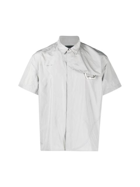 carabiner-detail short-sleeved shirt
