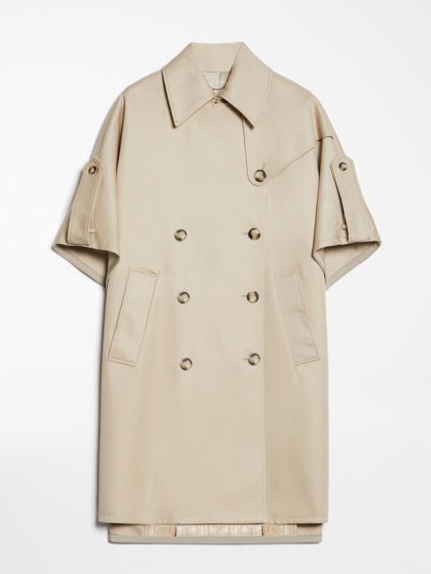 Water-repellent gabardine cape