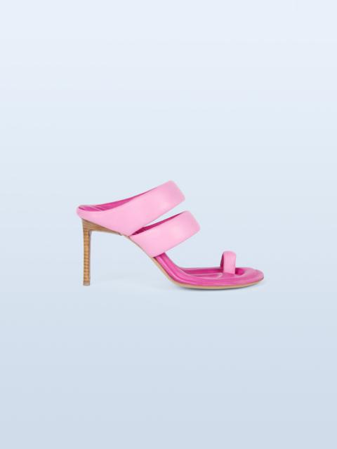 JACQUEMUS Les sandales Cassis