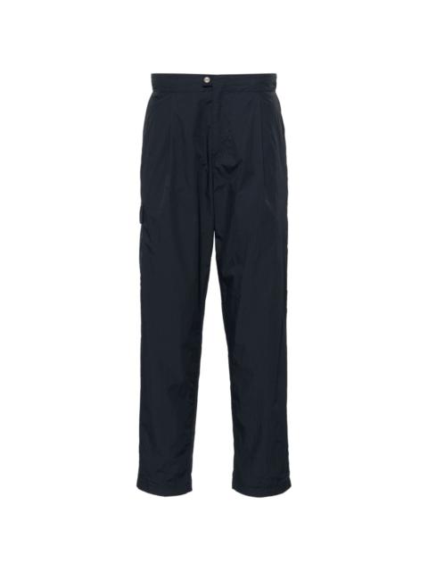 Crease tapered trousers