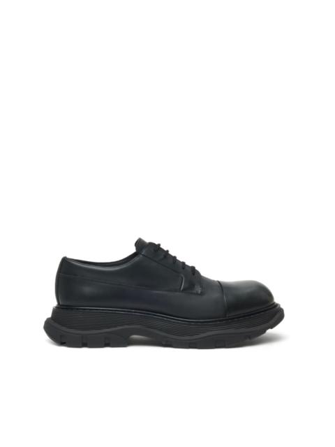Alexander McQueen Tread leather lace up shoes