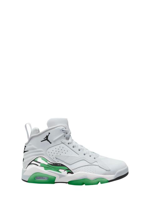 Jumpman 3-Peat Sneaker in Pure Platinum/Black/Green