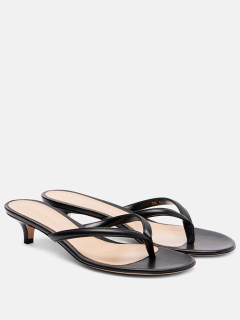 Gianvito Rossi Calypso 35 leather thong sandals