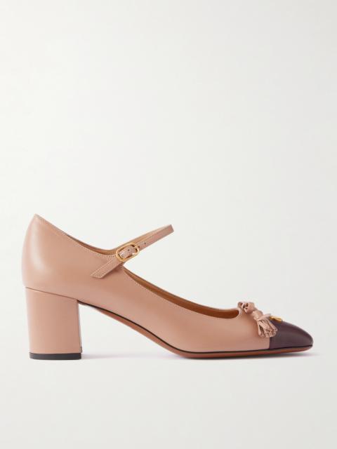 Valentino Valet Du Roi Tasseled Bow-embellished Two-tone Leather Pumps