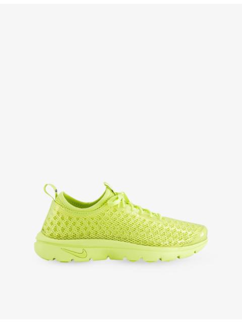 Nike Rejuven8 Run Woven Trainers