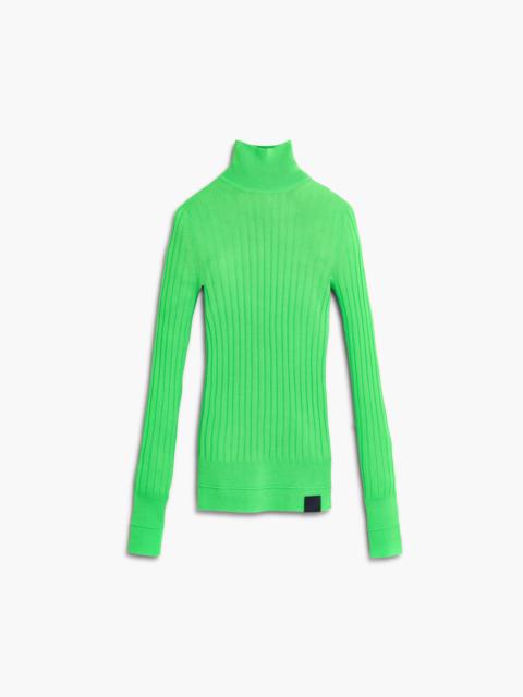 THE LIGHTWEIGHT RIBBED TURTLENECK