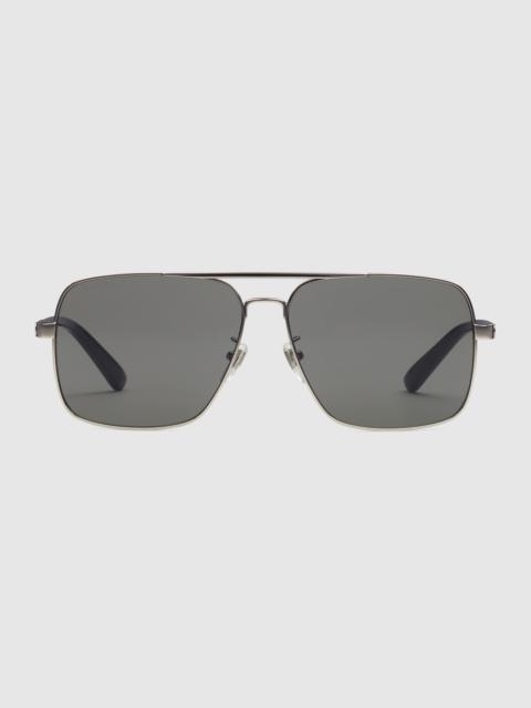 Navigator frame sunglasses