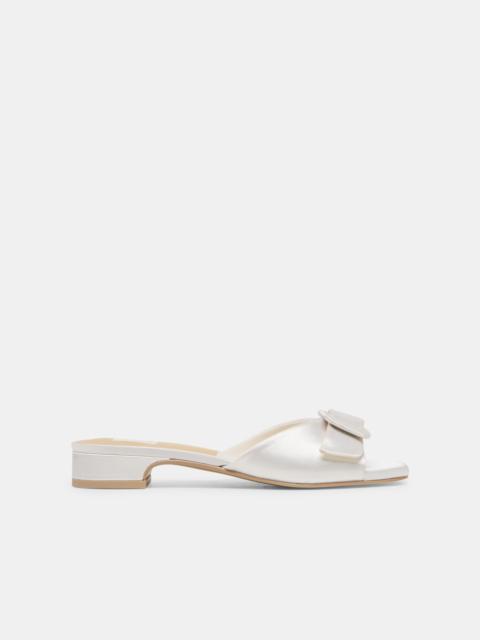 dolce vita EDINA SANDALS TRUE WHITE SATIN