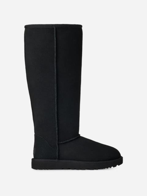 UGG ® Women's Classic Ultra Tall Sheepskin in Black