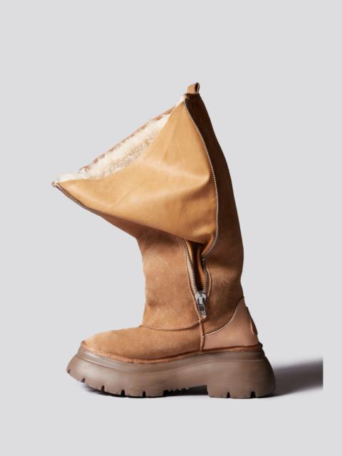 TALL CHUNKY SHEARLING BOOT - LIGHT BROWN -R13