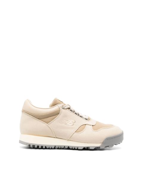 Rainier Low leather sneakers