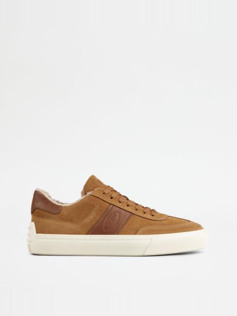 Tod's SNEAKERS IN SUEDE - FURRY LINING - BROWN