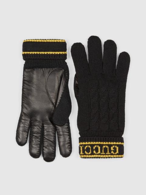 GUCCI Wool knit gloves with Gucci script
