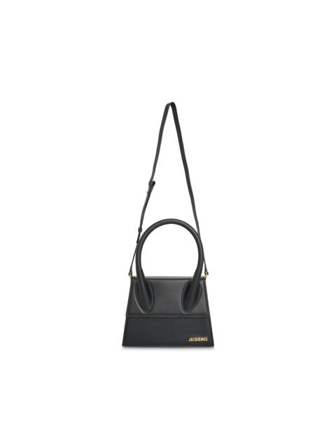 Le Grand Chiquito Leather Bag in Black