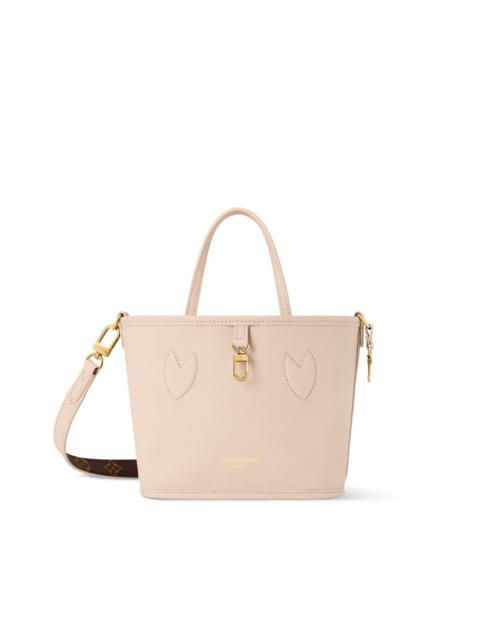 Louis Vuitton Neverfull Bandoulière Inside Out BB