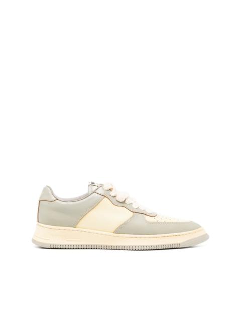 Rosy pointed-toe leather sneakers