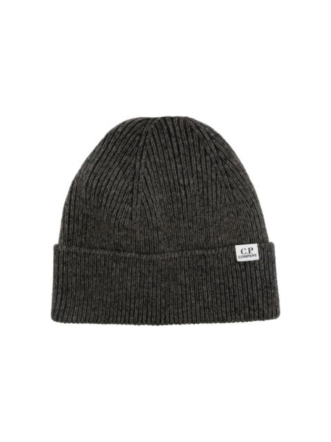 logo-tag beanie