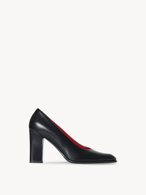 The Row Olivia Pump in Leather