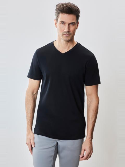 ROBERT BARAKETT The Barakett V Tee
