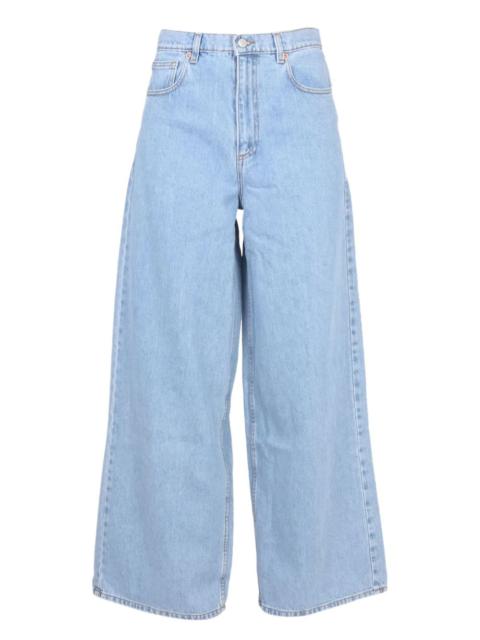 five-pocket jeans