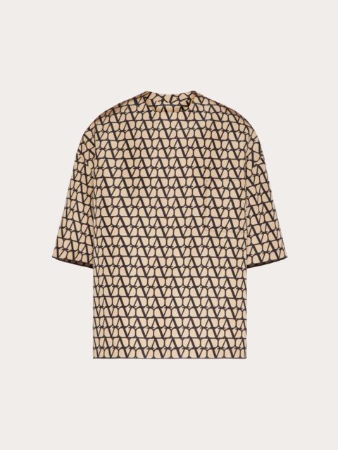 Valentino SILK FAILLE CREW NECK T-SHIRT WITH ALL-OVER TOILE ICONOGRAPHE PRINT