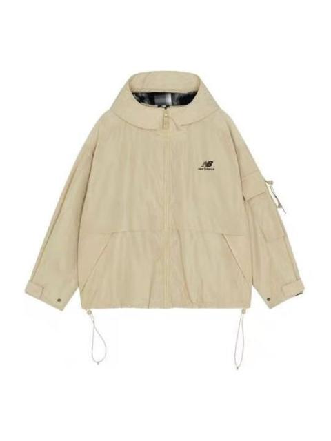 New Balance (WMNS) New Balance Logo Printing Woven Hooded Track Jacket Khaki AWJ13333-BEI