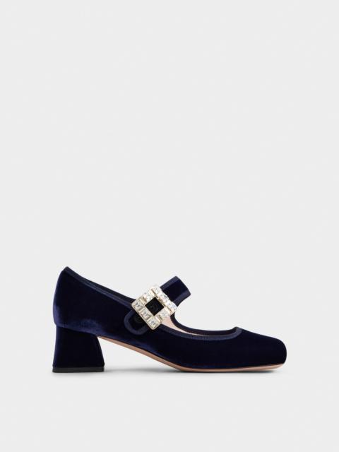 Roger Vivier Très Vivier Babies Piping Strass Buckle Pumps in Velvet