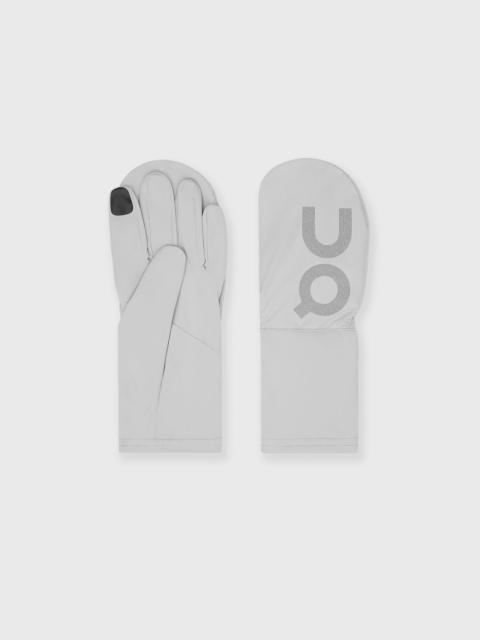 On Core Glove