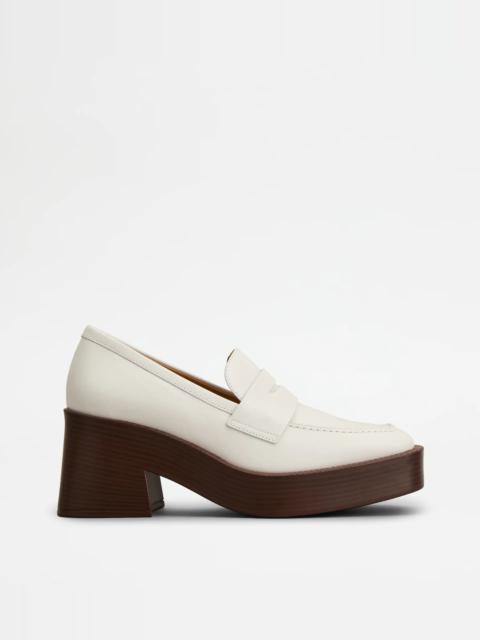 Tod's PLATFORM LOAFERS IN LEATHER - WHITE