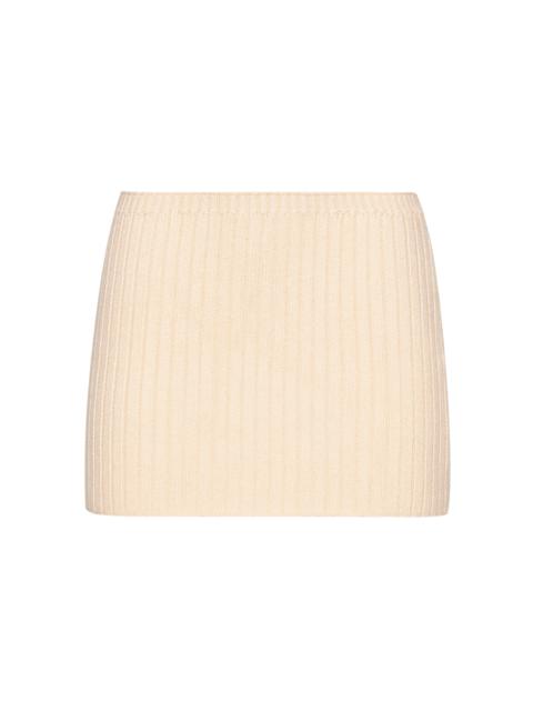 LOW-RISE RIB KNIT MINI SKIRT