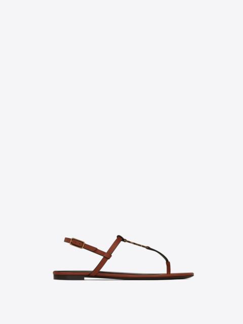 cassandra flat sandals in leather with gold-tone monogram