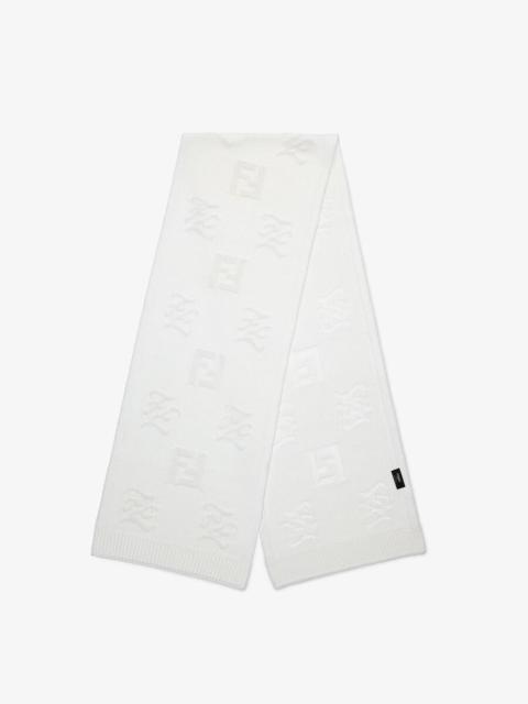 FENDI White wool scarf