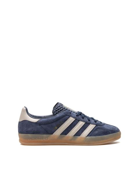 Gazelle lace-up sneakers