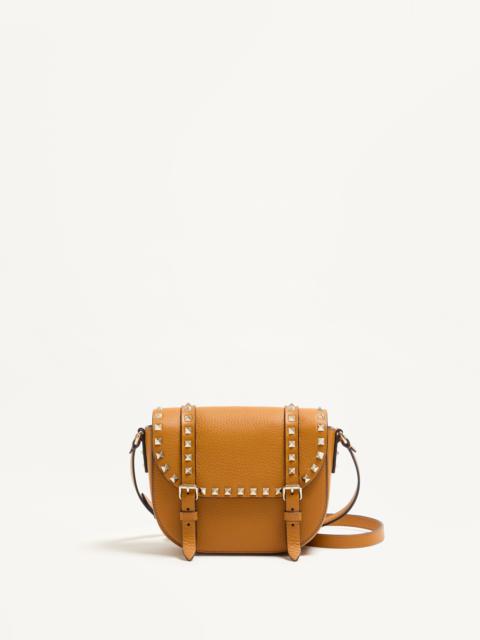 VALENTINO GARAVANI ROCKSTUD SMALL SHOULDER BAG IN GRAINY CALFSKIN