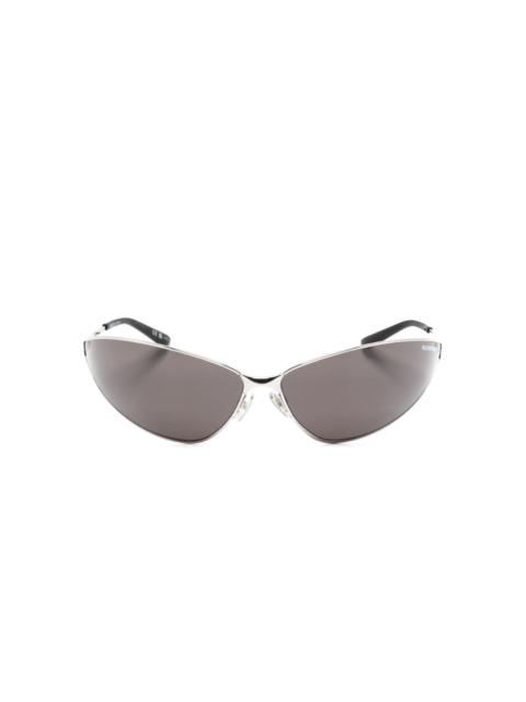 Razor cat-eye sunglasses