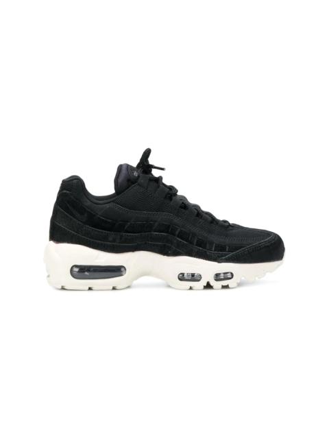 Nike platform lace up snekers