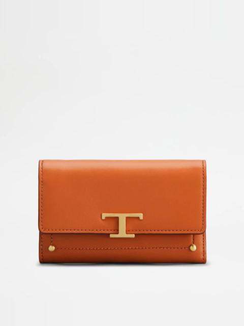 Tod's TIMELESS WALLET IN LEATHER - ORANGE