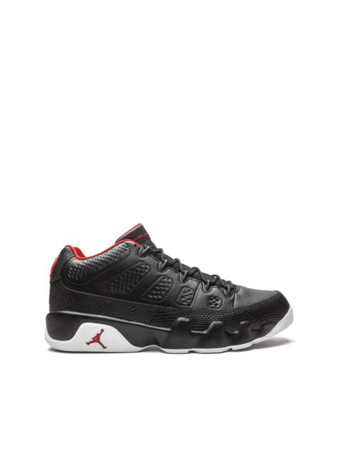 Air Jordan 9 Retro Low sneakers