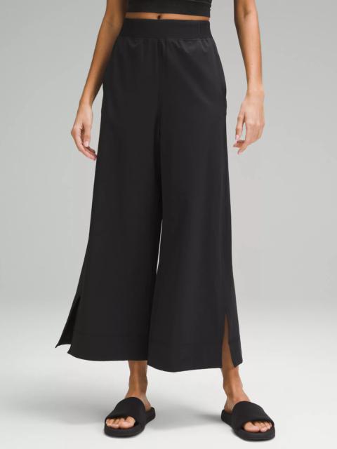 Stretch Woven High-Rise Wide-Leg Cropped Pant