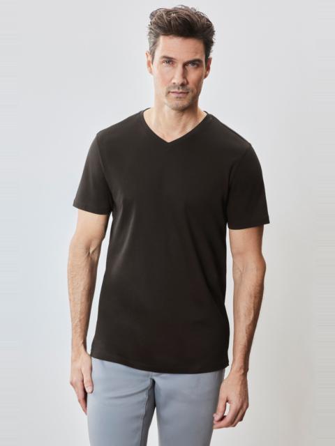 ROBERT BARAKETT The Barakett V Tee