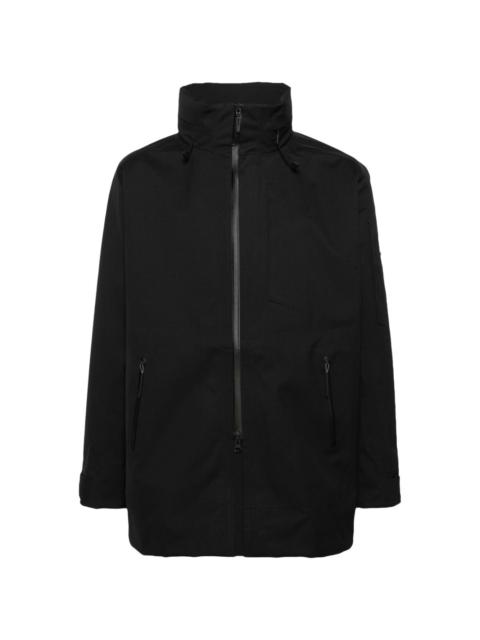concealed-hood lightweight jacket