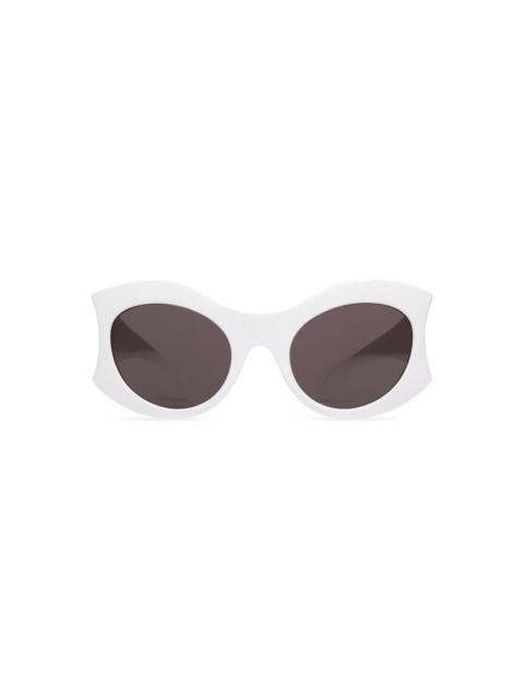 Hourglass Round Sunglasses  in White