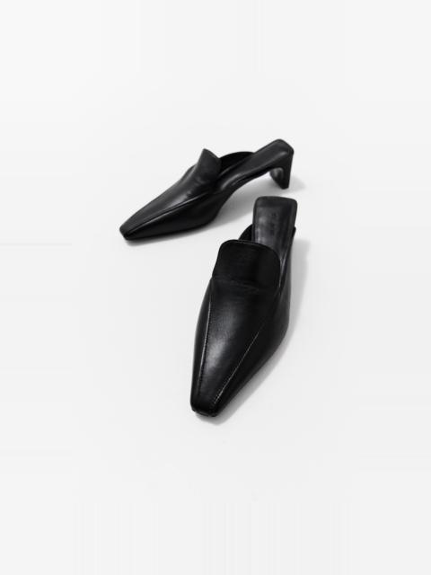 ST. AGNI Heeled Loafer - Black