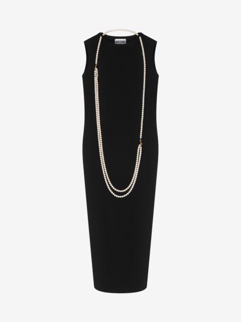 DRESS IN STRETCH CREPE PEARLS