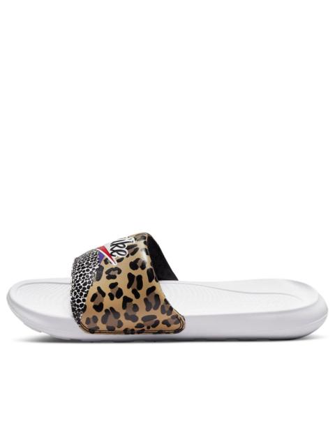 Nike (WMNS) Nike Victori One Printed Slide 'Beach Of The Bleachers' CN9676-104